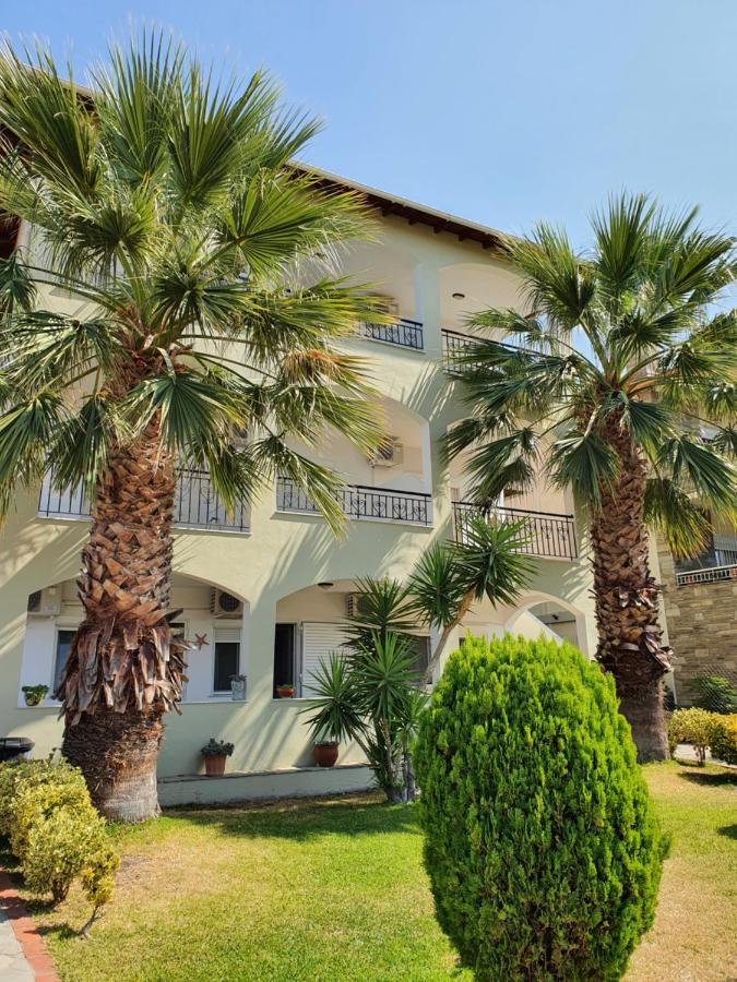 Hotel Pefko Neos Marmaras Exterior foto